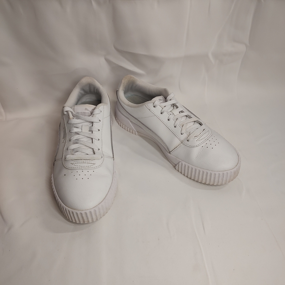 Puma Womens Carina 2.0 Sneaker White Size 9M Very Nice!